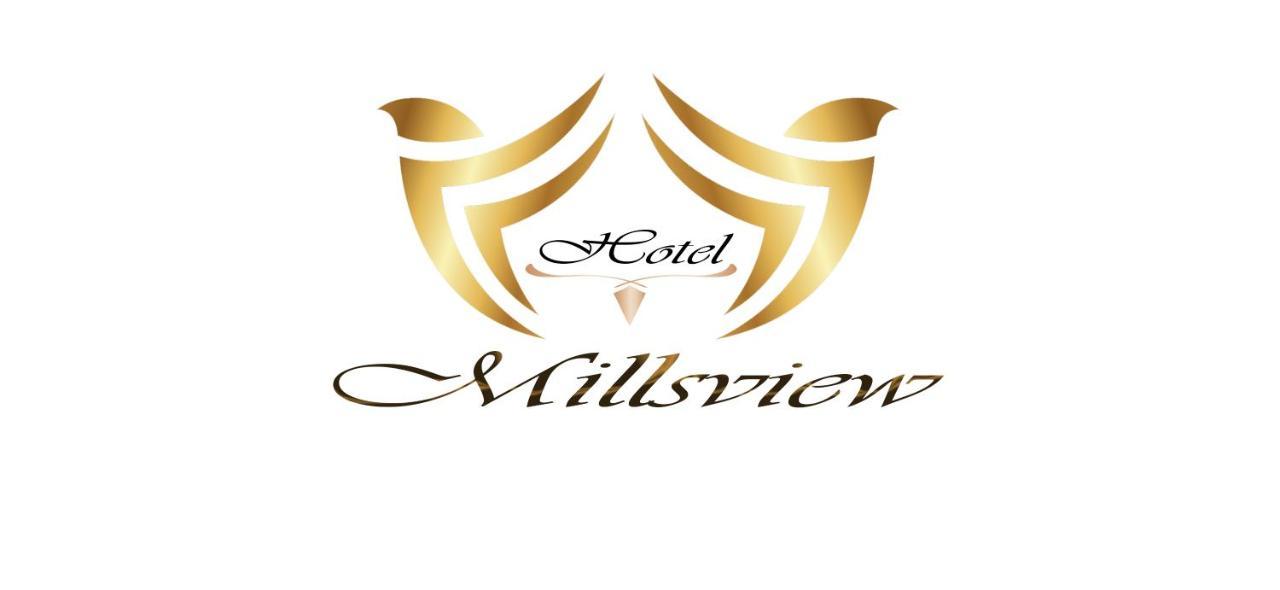 Millsview Hotels In Кисуму Екстериор снимка